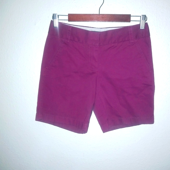 J.Crew 00 28 Chino Cotton Shorts in Burgandy - Picture 2 of 8